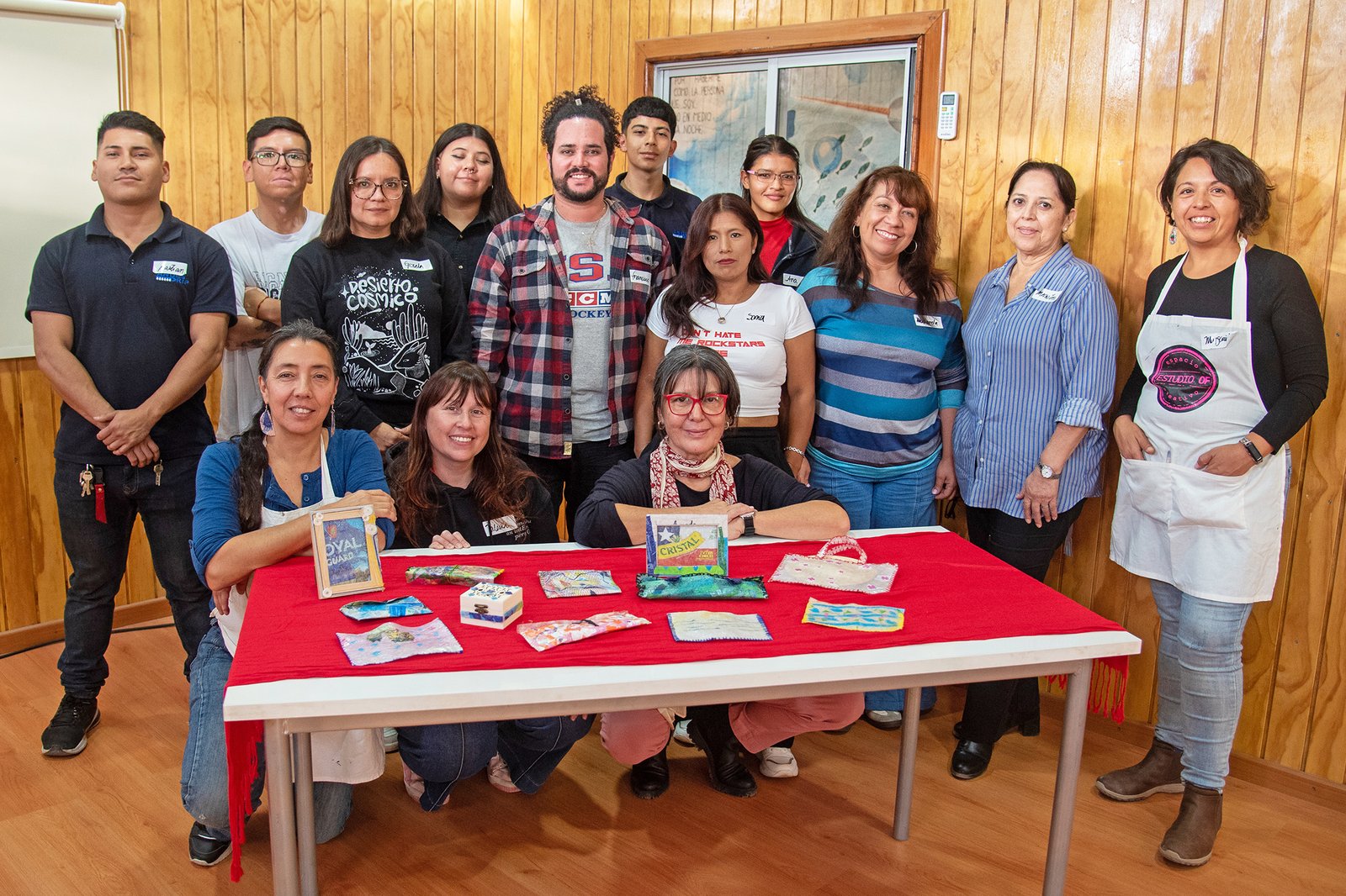 Día del trabajador: Estudio Of lleva el reciclaje y la creación a trabajadores de Andes Drip